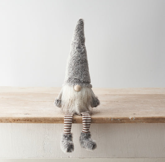 Traditional White & Grey Shelf Sitting Christmas Gonks | Rustic Cream Christmas Gonks | Scandi Christmas Gonks | Festive Felt Decorations